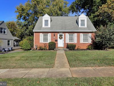 300 Sophia Ct, Baltimore, MD, 21208