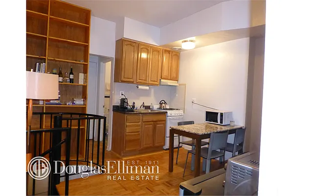 Rented by Douglas Elliman | media 51