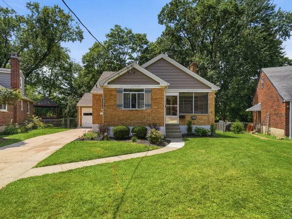 3783 S Broadlawn Cir, Cincinnati, OH 45236