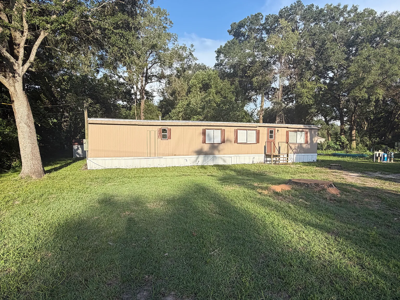 2 bed, 784 sqft, $1,000 — Photo 1