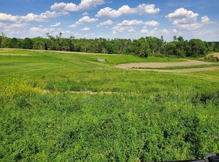 5107 Scenic View Ct SW, Cedar Rapids, IA 52404