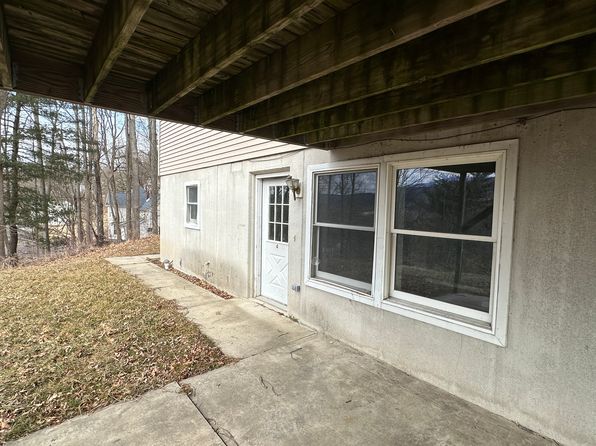 393 2nd St APT 3