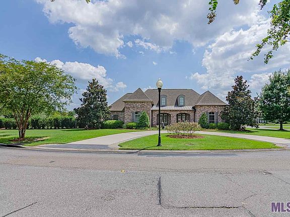 5th image of 9308 Greystone Dr