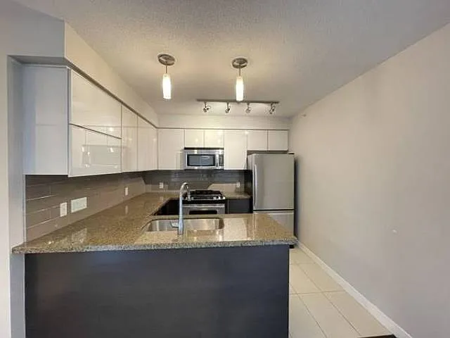 6733 Buswell St #803 — Photo 2