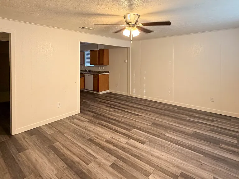 8109 Sanderson Ln #8109 — Photo 7