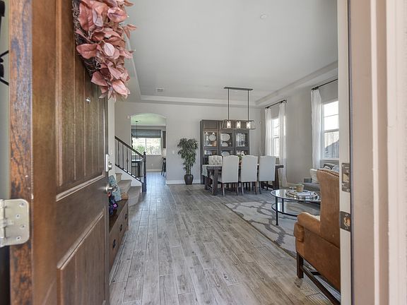 2nd image of 3216 Demartini Dr