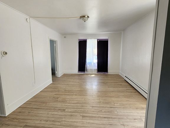 3rd image of 27 Mountain Ave Floor 1