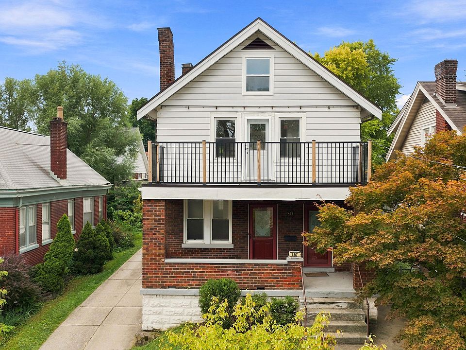 1st image of 457 Lloyd Pl