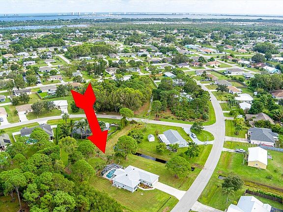 3rd image of 2155 SE Broward Terrace