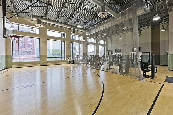 Rented by The Dermot Realty Management Company | media 37