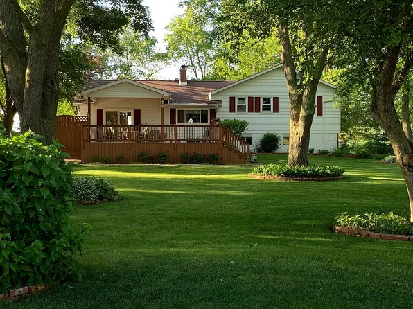 5555 Carleton Rd, Palmyra, MI 49268