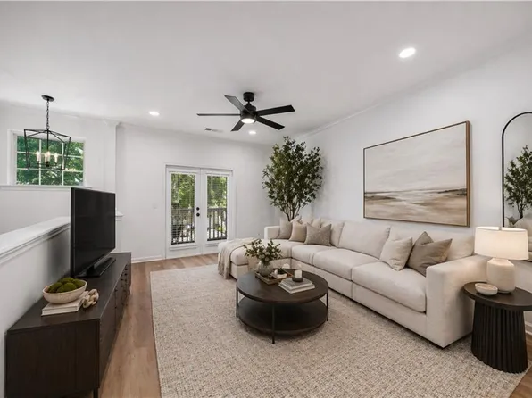 1232 Liberty Pkwy NW, Atlanta, GA 30318