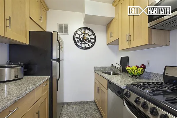 Sold by Citi Habitats | media 2