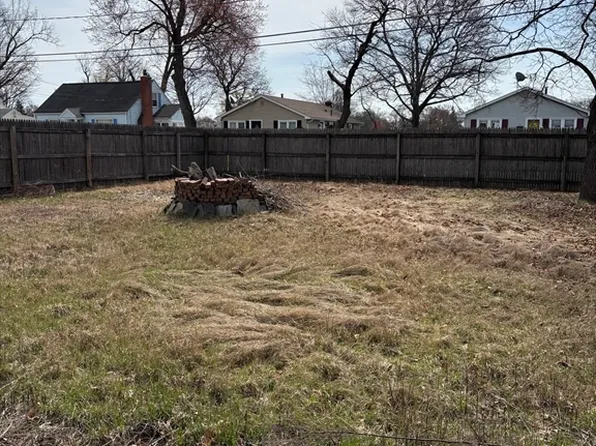 Notre Dame St, Springfield, MA 01104