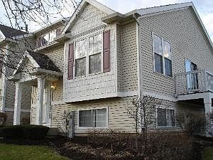 1st image of 3040 Woodside Dr