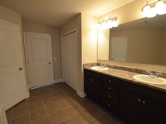 5th image of 6558 Welannee Blvd