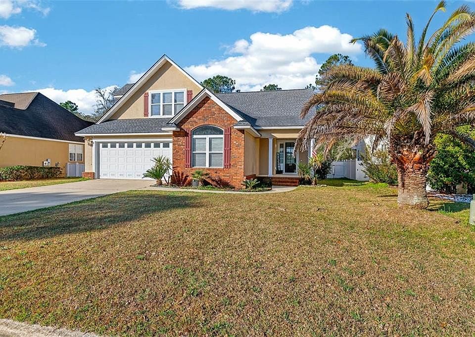 1st image of 117 Madeira Dr