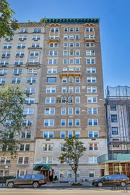 Sold by Compass | media 10