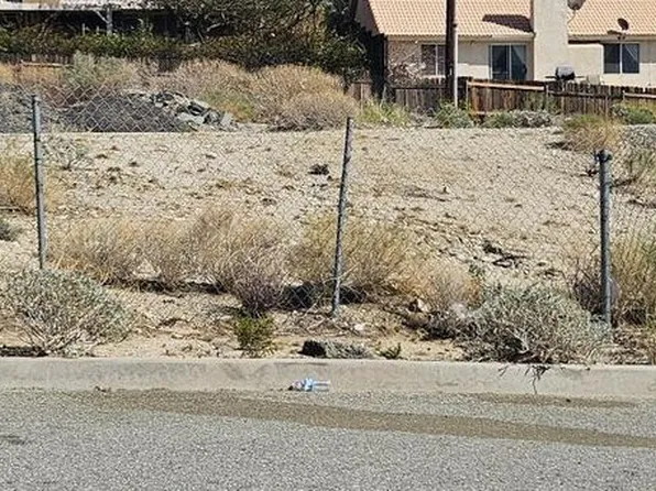 13120 Agua Cayendo Rd, Desert Hot Springs, CA 92240