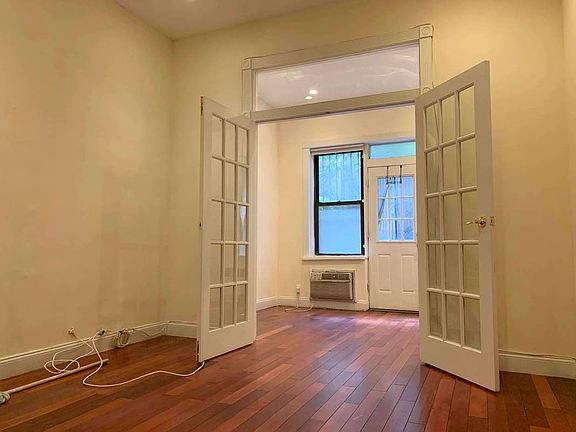 4th image of 506 E 88th St APT 1g