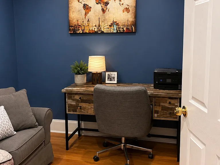 15-17 Westglow St #2 — Photo 3