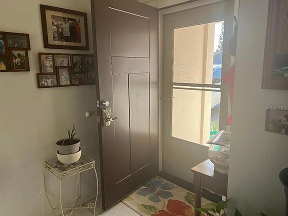 5th image of 2009 San Sebastian Way S