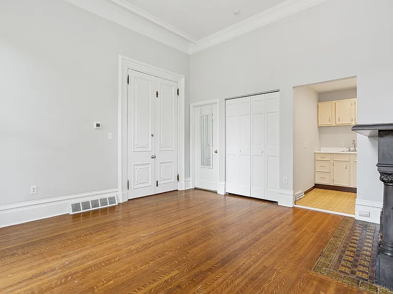 841 N Lincoln Ave — Photo 5