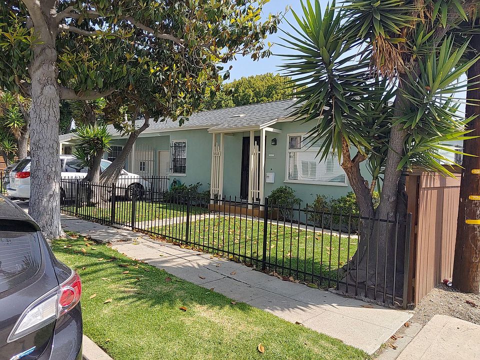 1st image of 3808 Minerva Ave