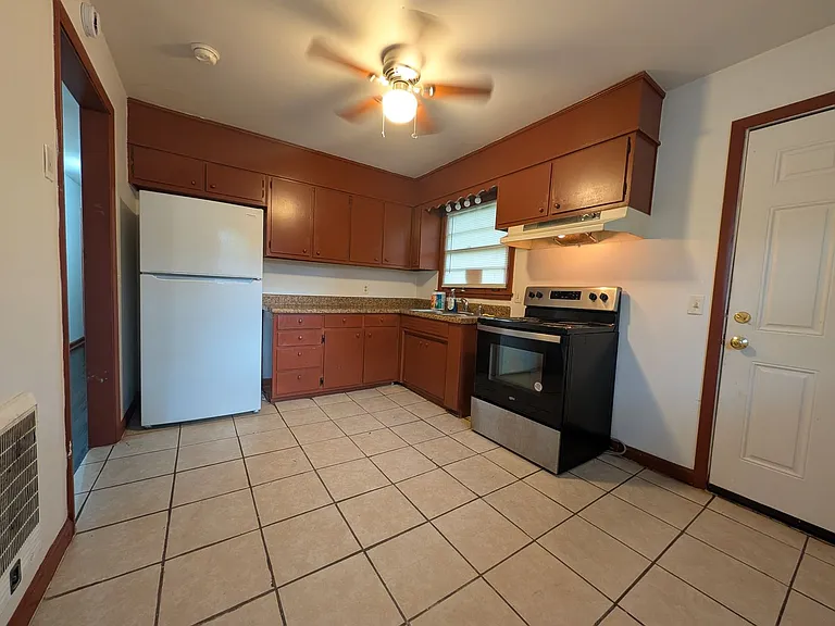 1713 Niblick Ave NW — Photo 7