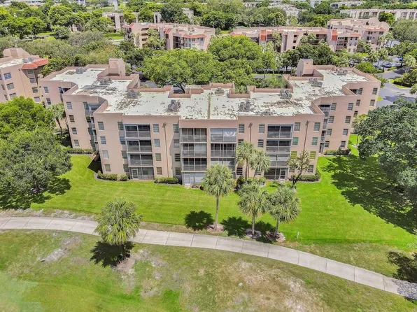 9531 Seagrape Drive #305, Davie, FL 33324