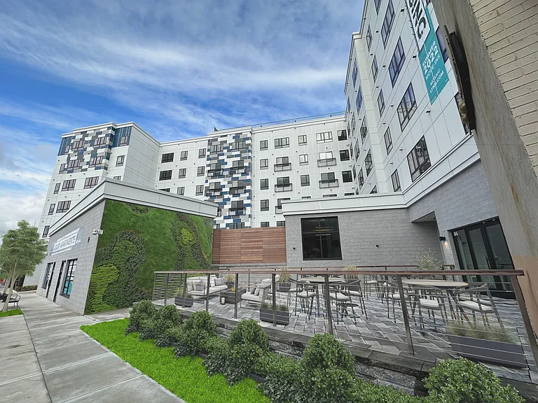 76 Baldwin St #301 — Photo 21