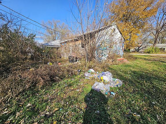 5th image of 1214 Richard Dr