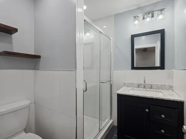 4 Garrison Avenue image 18 of 25