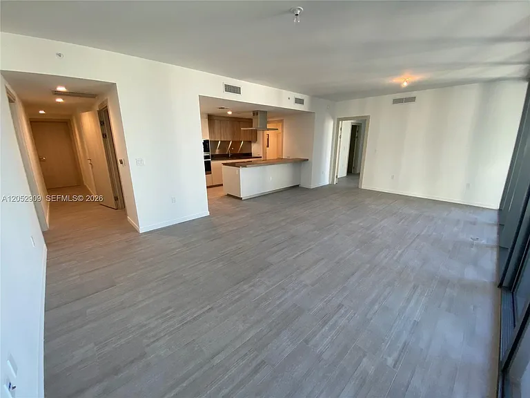 1000 Brickell Plz #3309 — Photo 2