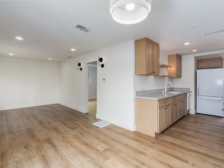 5059 Eaton St — Photo 15