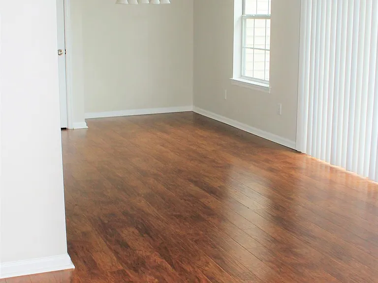 4924 Shallowford Cir — Photo 3