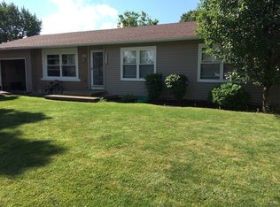 573 Gateshead S, Elk Grove Village, IL 60007