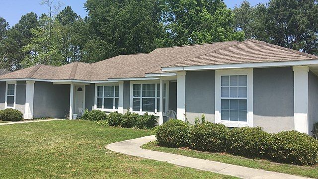 1st image of 200/202 Nell Leone Dr
