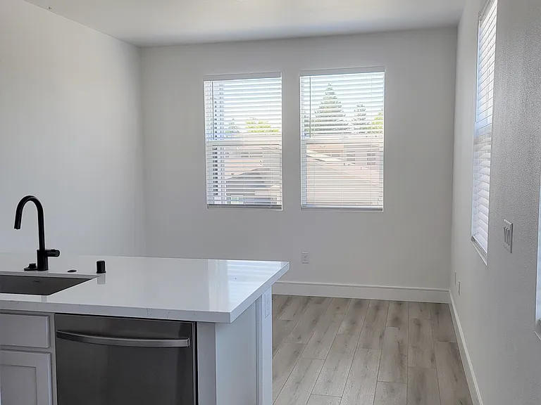 2227-2229 Versaro Dr #2227-2229 — Photo 5
