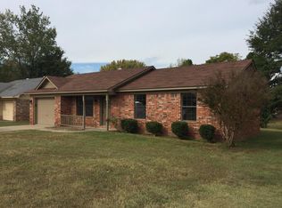 1305 E L St, Russellville, AR 72801