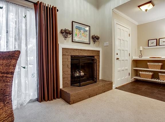 2nd image of 14800 Enterprise Dr APT 13C