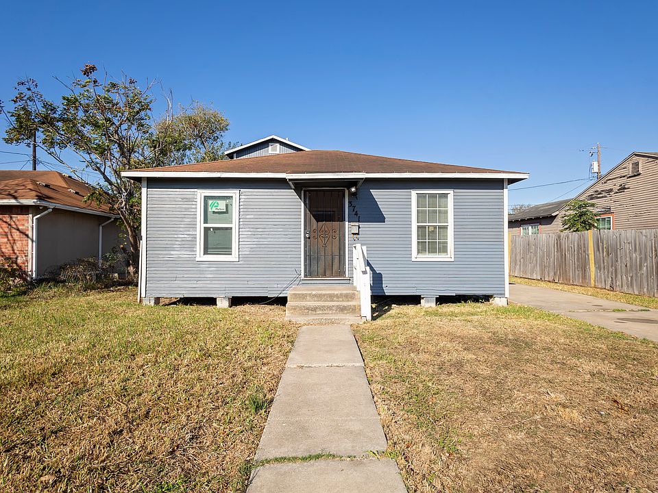 1st image of 3741 Betel St