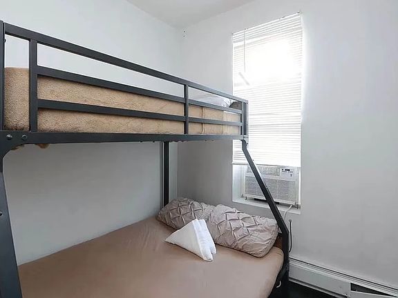 5th image of 235 Kingston Ave #2A