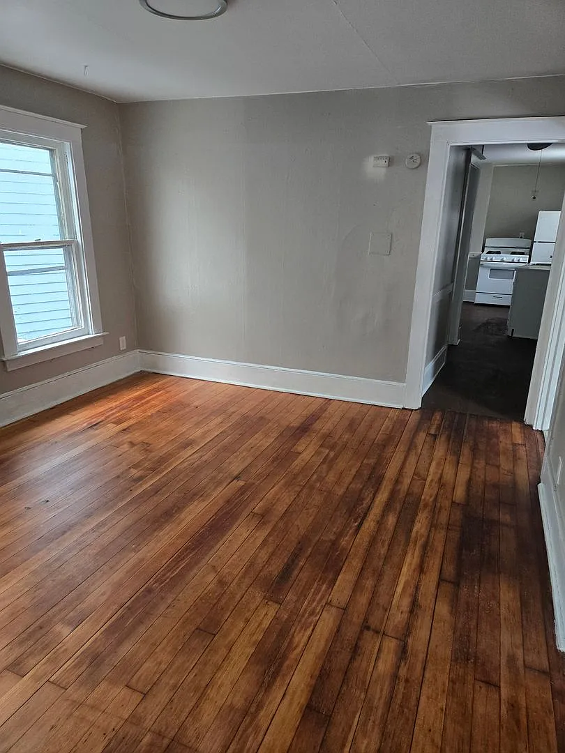 2023 Lodi St — Photo 3