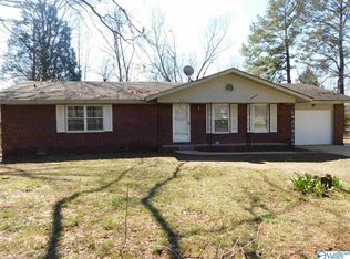 3323 Delia Ln NW, Huntsville, AL 35810