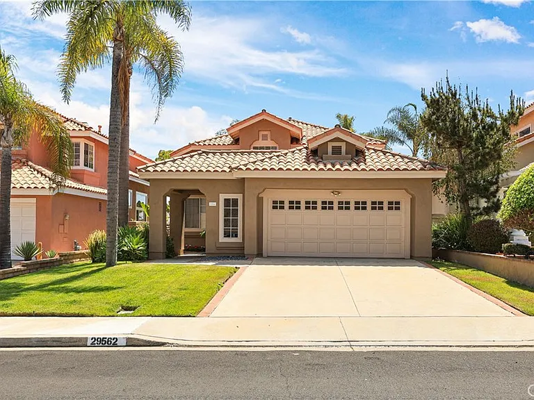29562 Avante — Photo 2
