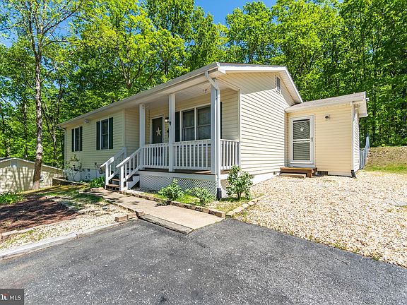 3rd image of 6315 Plantation Forest Dr