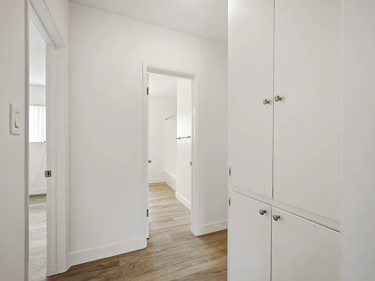 1416 Amherst Ave #6 — Photo 11