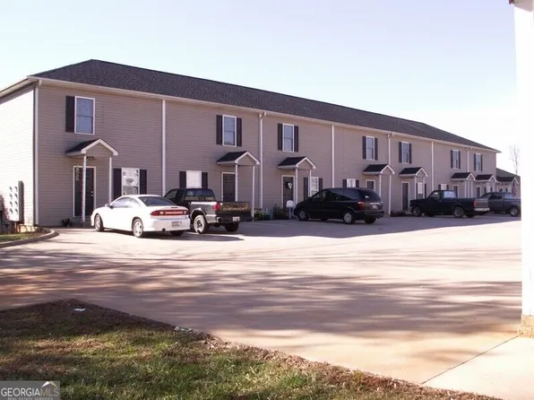 120 Cardinal Ct Unit C, Cleveland, GA 30528