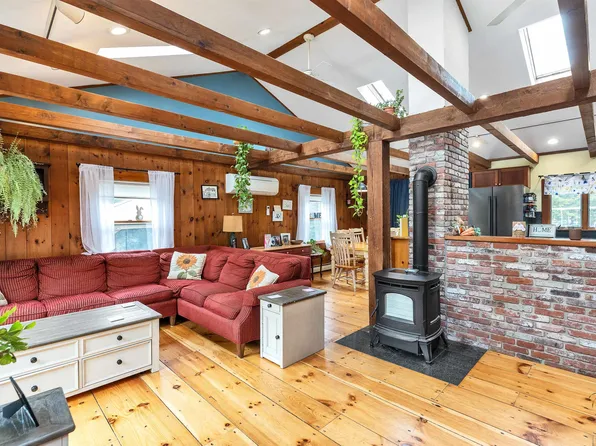 253 Wellington Road, Rindge, NH 03461